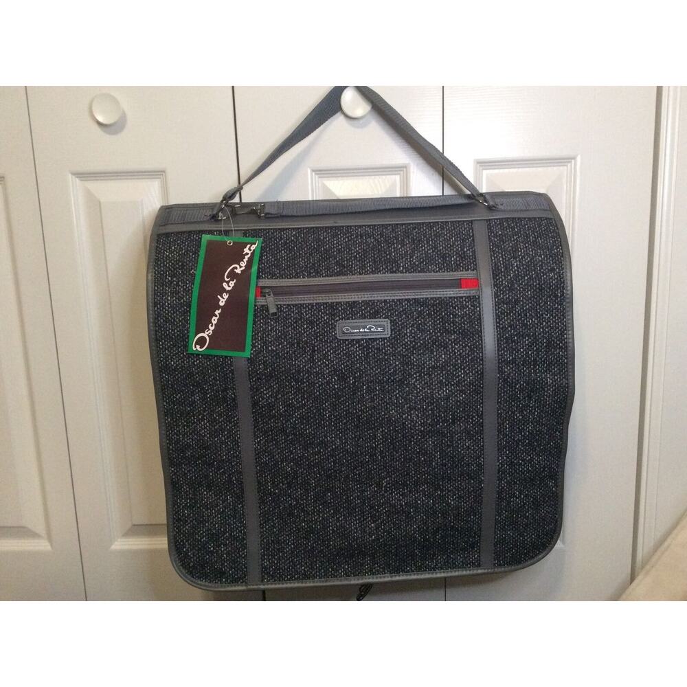 NWT Oscar De La Renta STUDIO Charcoal Tweed Garment Suit Bag Suit #23046-4